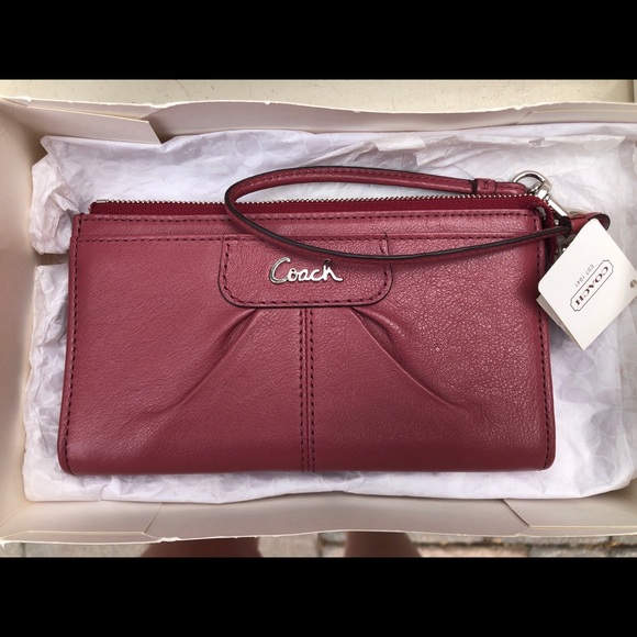 Coach Handbags - Coach Wristlet/Wallet